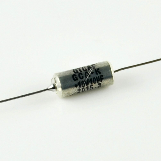 solid tantalum electrolytic capacitors